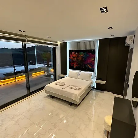 Ardic Hotel